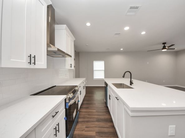 8029 Ritz Street, Houston TX 77028