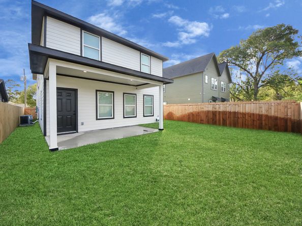 8029 Ritz Street, Houston TX 77028