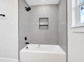 5610 Oak Trail Lane, Houston TX 77091