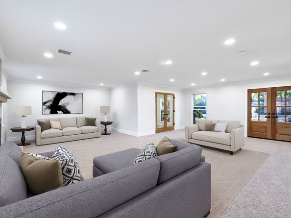 5610 Oak Trail Lane, Houston TX 77091