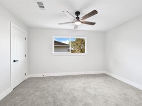 5610 Oak Trail Lane, Houston TX 77091