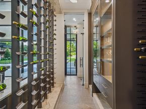 9010 Memorial Drive, Houston TX 77024