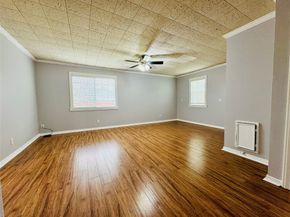 1410 Walton Street, Houston TX 77009