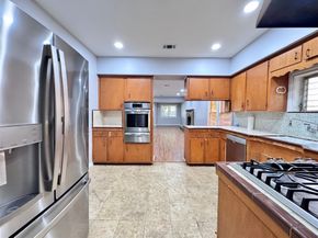 1410 Walton Street, Houston TX 77009