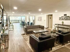 2016 Main Street 1914, Houston TX 77002