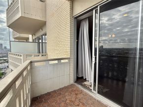 2016 Main Street 1914, Houston TX 77002