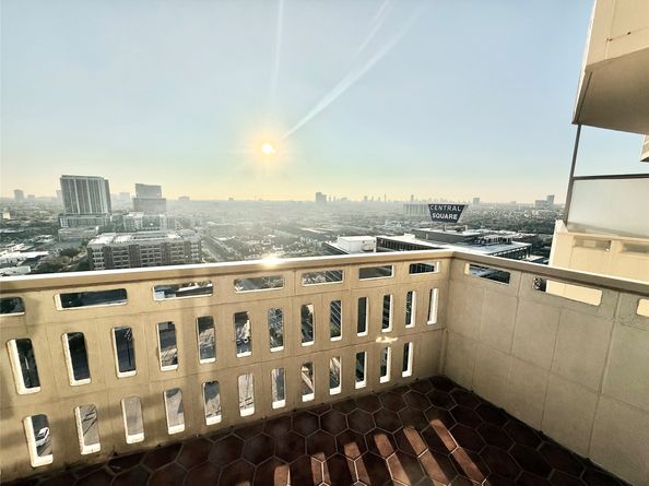 2016 Main Street 1914, Houston TX 77002