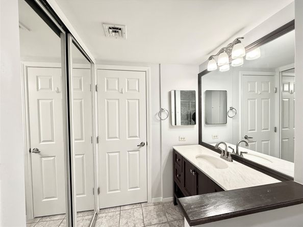 2016 Main Street 1914, Houston TX 77002