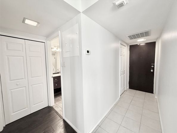 2016 Main Street 1914, Houston TX 77002