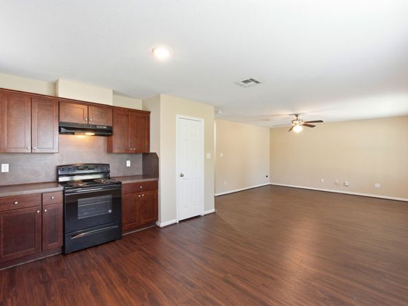 9334 Laura Koppe Road, Houston TX 77078