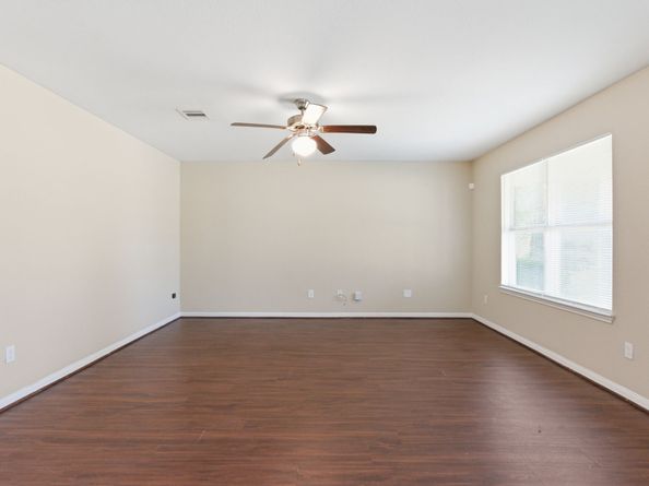 9334 Laura Koppe Road, Houston TX 77078