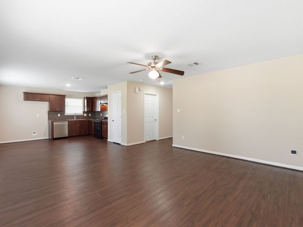 9334 Laura Koppe Road, Houston TX 77078