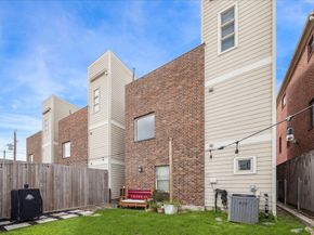 1508 Crockett Street C, Houston TX 77007