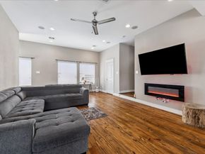 1508 Crockett Street C, Houston TX 77007