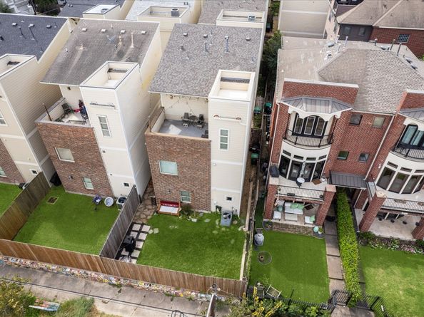 1508 Crockett Street C, Houston TX 77007