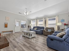 22084 Knights Cove Drive, Kingwood TX 77339