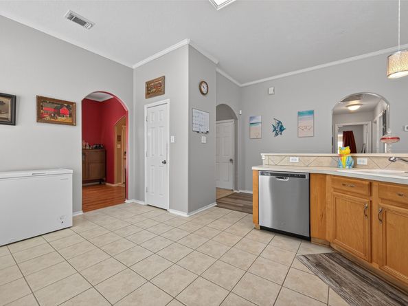 22084 Knights Cove Drive, Kingwood TX 77339