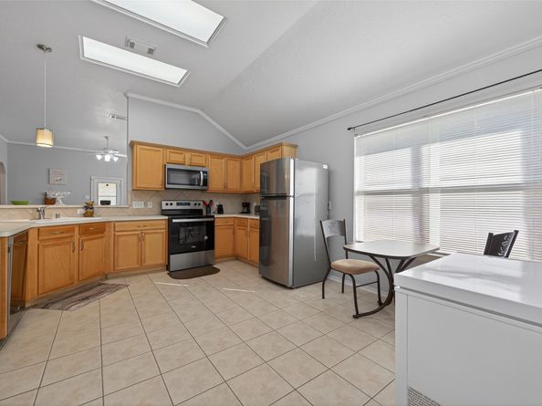 22084 Knights Cove Drive, Kingwood TX 77339