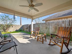 22084 Knights Cove Drive, Kingwood TX 77339