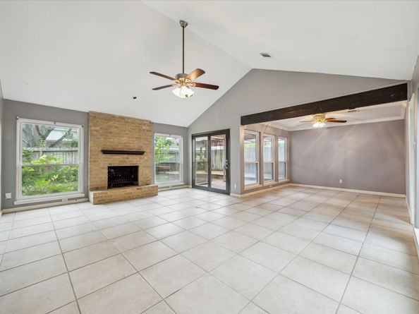 1706 Cherry Bend Drive, Houston TX 77077