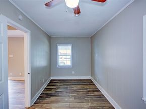 4220 Delhi Street, Houston TX 77022