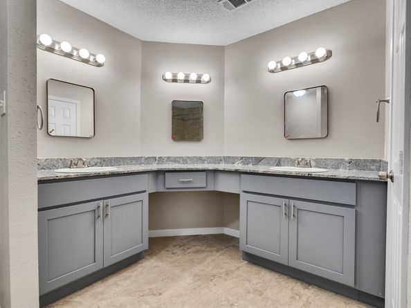 17406 Northhagen Drive, Houston TX 77084