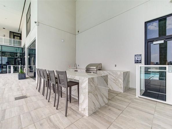 1409 Post Oak Boulevard 1003, Houston TX 77056