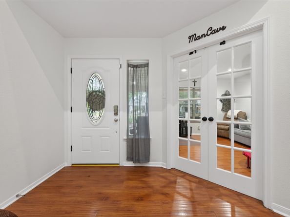 42 W Gaslight Place, The Woodlands TX 77382