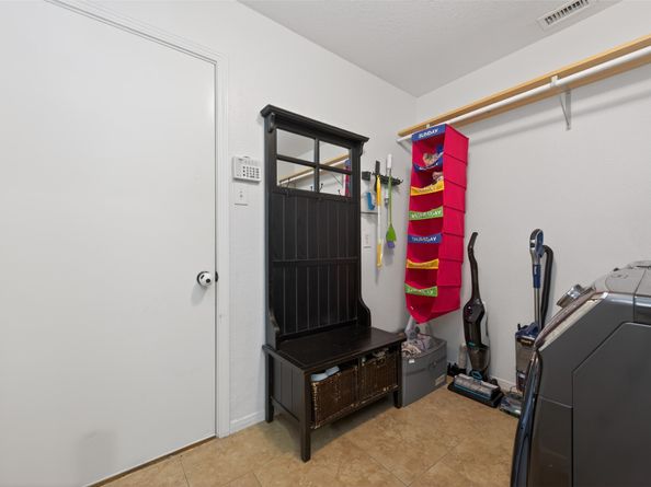 42 W Gaslight Place, The Woodlands TX 77382