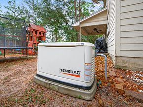 42 W Gaslight Place, The Woodlands TX 77382