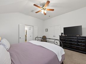 42 W Gaslight Place, The Woodlands TX 77382