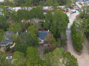 42 W Gaslight Place, The Woodlands TX 77382