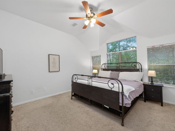 42 W Gaslight Place, The Woodlands TX 77382