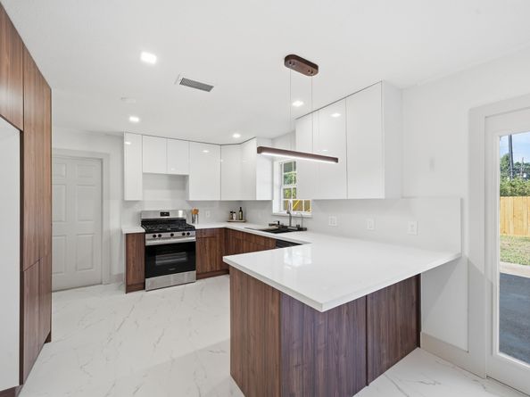 8810 Theysen Drive, Houston TX 77080