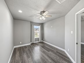 13718 Rural Oak Street, Houston TX 77034