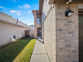 13718 Rural Oak Street, Houston TX 77034