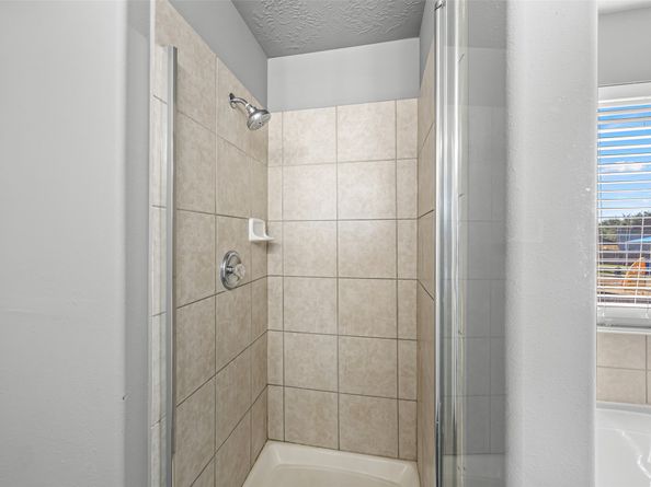 13718 Rural Oak Street, Houston TX 77034