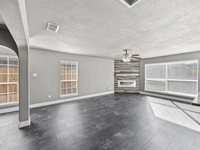 13718 Rural Oak Street, Houston TX 77034