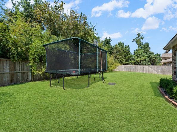 39 Tioga Place, Tomball TX 77375