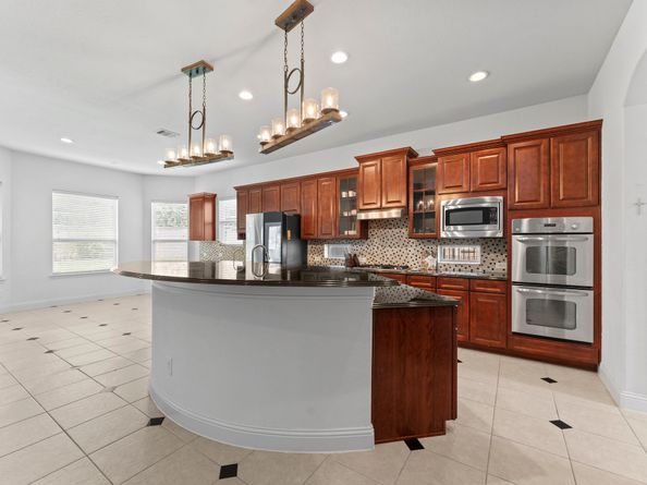 39 Tioga Place, Tomball TX 77375