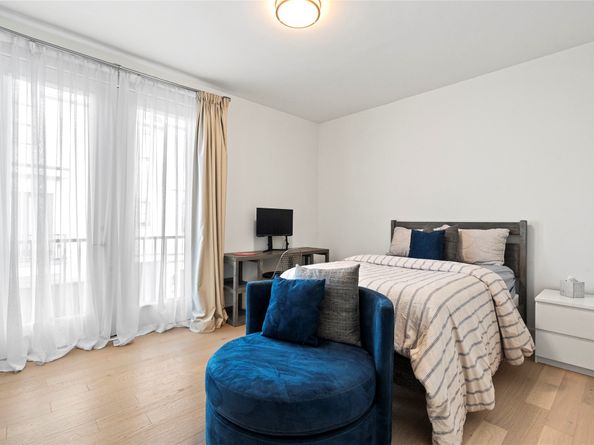 1751 Ojeman Point Lane, Houston TX 77055