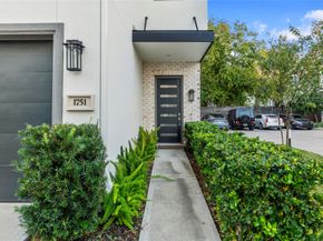 1751 Ojeman Point Lane, Houston TX 77055