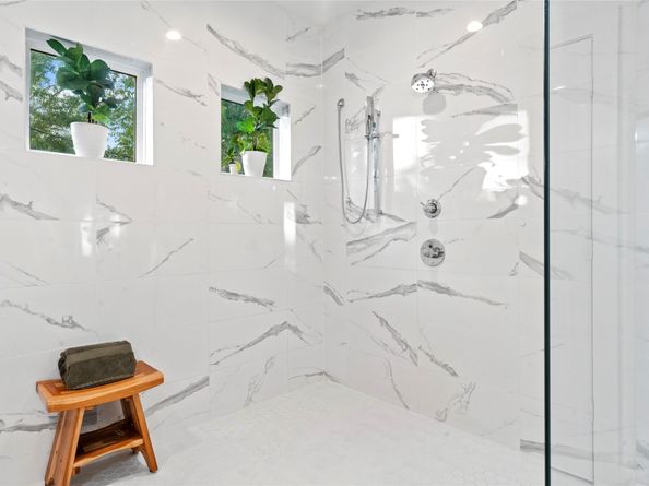 1751 Ojeman Point Lane, Houston TX 77055