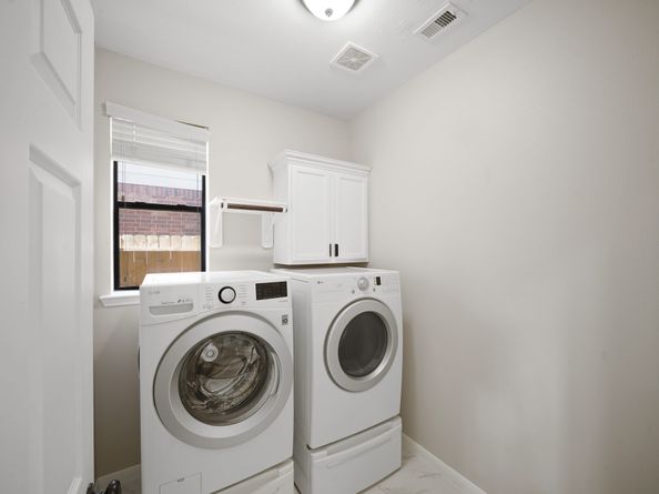 714 Coggins Point Way, Sugar Land TX 77479