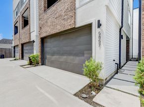 5857 Dolores Street, Houston TX 77057