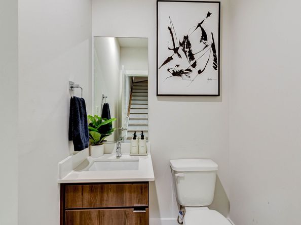 5857 Dolores Street, Houston TX 77057