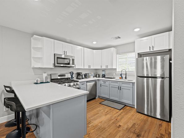 2512 Calumet Street, Houston TX 77004