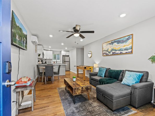 2512 Calumet Street, Houston TX 77004