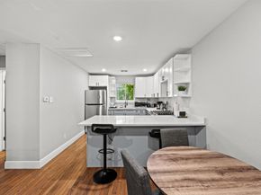 2512 Calumet Street, Houston TX 77004