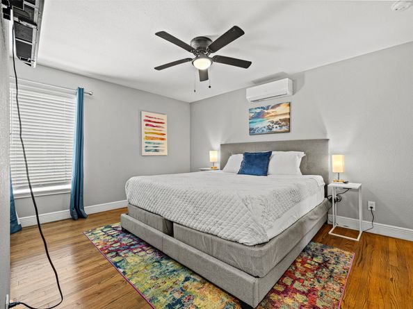 2512 Calumet Street, Houston TX 77004